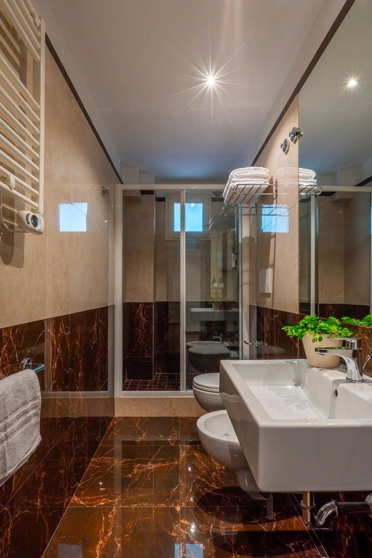 ריצ'יונה Hotel Carmen מראה חיצוני תמונה
