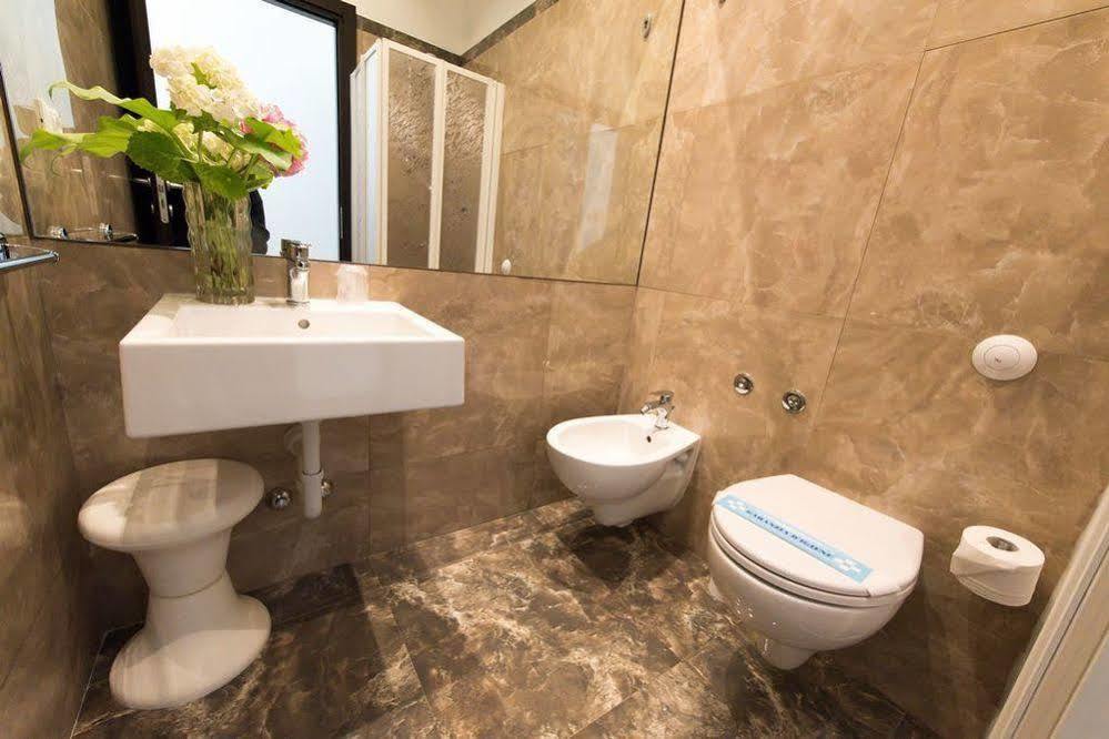 ריצ'יונה Hotel Carmen מראה חיצוני תמונה